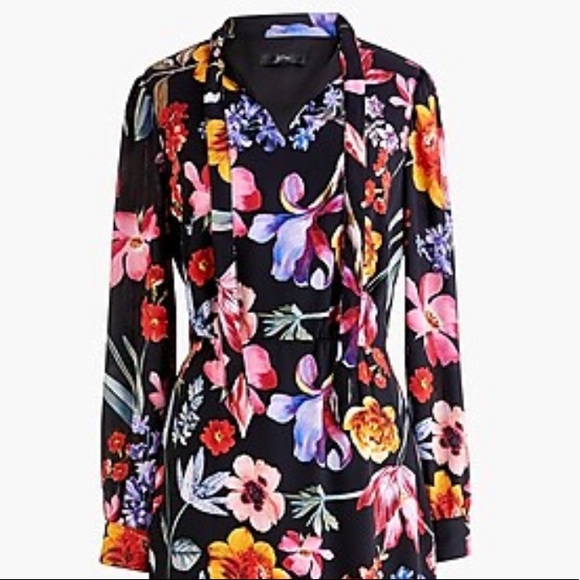 Tie-neck midi dress in midnight Dutch floral - Picture 2 of 8